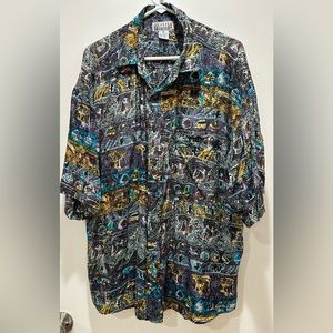 Vintage Men’s silk Button Down Short Sleeved Shirt XL